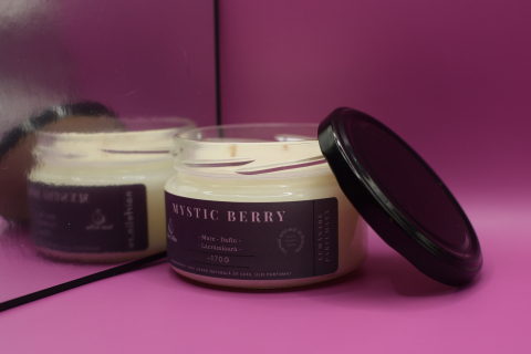 Lumanare parfumata soia Mystic Berry - Mure, Dafin, Lacramioara, ceara naturala, handmade [3]