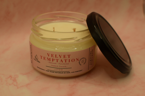Lumanare parfumata soia Velvet Temptation - Zmeura, Patchouli, Ambra Usacata, ceara naturala, handmade [3]