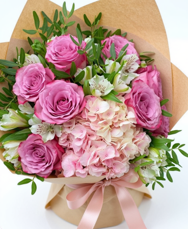 Mix - Buchet hortensie trandafiri mov alstroemeria