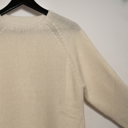 Pulover din blend de lana, vascoza si cashmere, cu detalii contrastante la mansete si tiv [1]