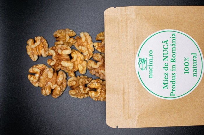 Miez de nuca , pachet de 10 gustari individuale [2]