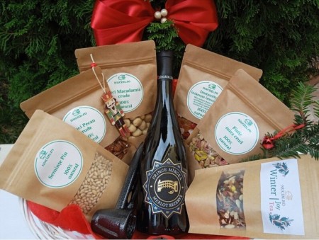 Cadouri sanatoase - Cos cadou cu vin rezerva deosebit "Specialty"