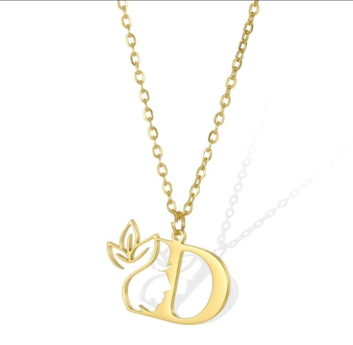 Lănțișor  cu inițiala ,,D,, pentru damă , din oțel inoxidabil  placat cu aur de 18K [2]