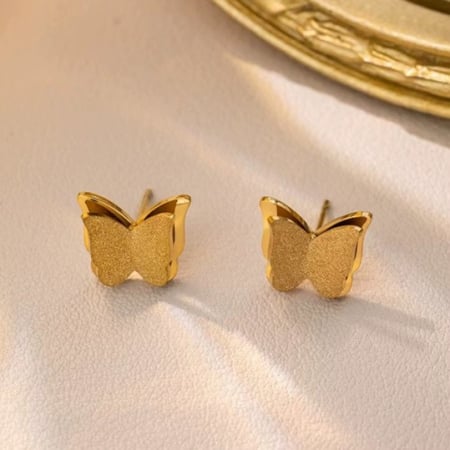 BIJUTERII DAMA  DIN OTEL INOXIDABIL, PLACATE CU AUR DE 18K - CERCEI FLUTURAS