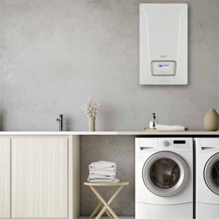 Centrală termică în condensare Baxi Luna Century 24 pentru încălzire și apă caldă, kit evacuare inclus. [1]
