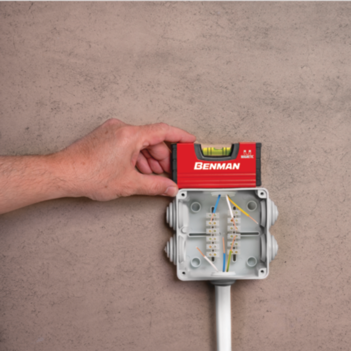 NIVELĂ MAGNETICĂ DE BUZUNAR FF GROUP, 1 BULĂ, BAZĂ MAGNETICĂ [4]