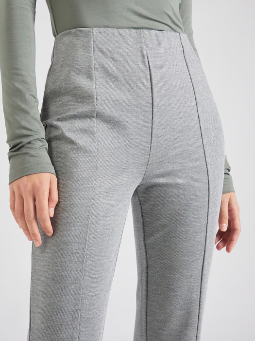 Pantaloni gri flare [4]