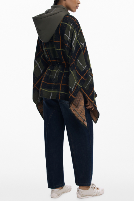 Poncho Desigual verde [3]