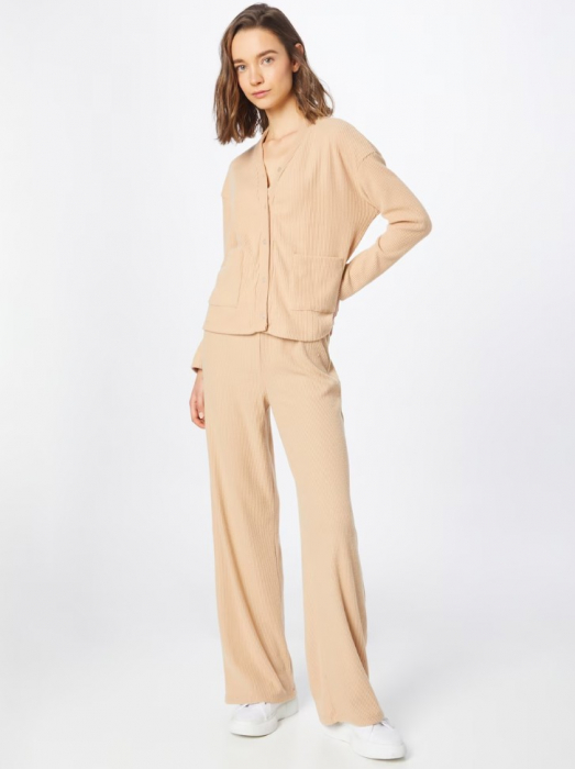 Set loungewear bej damă [2]