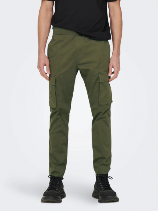 Pantaloni cargo verzi [2]