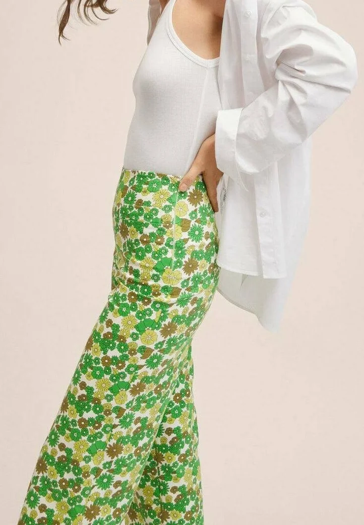 Pantaloni Mango verzi cu imprimeu floral [6]