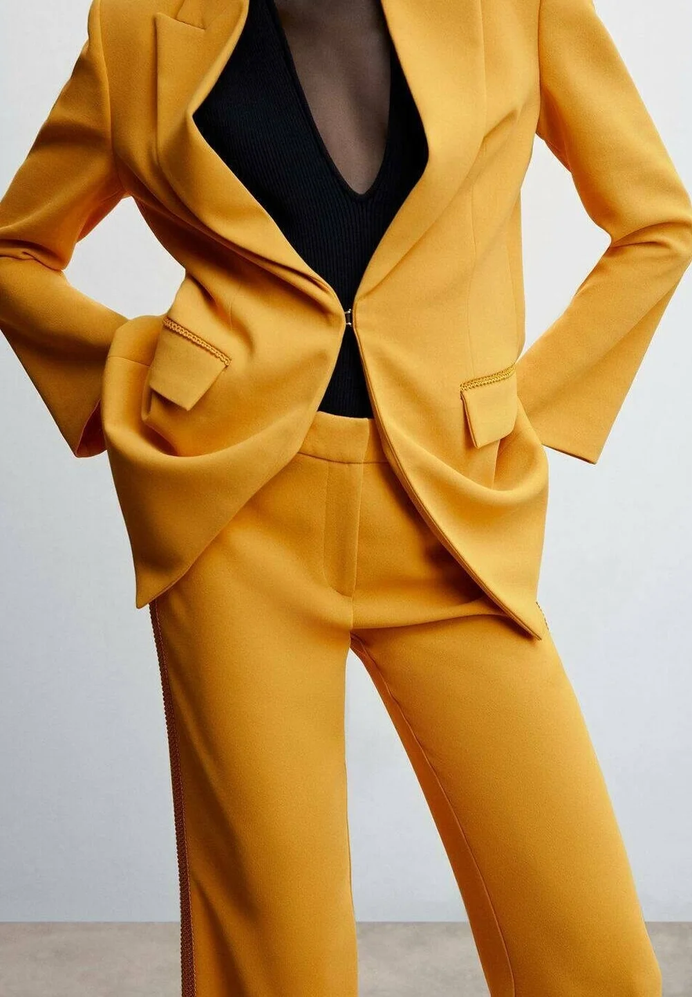 Pantaloni Mango galben muștar [3]