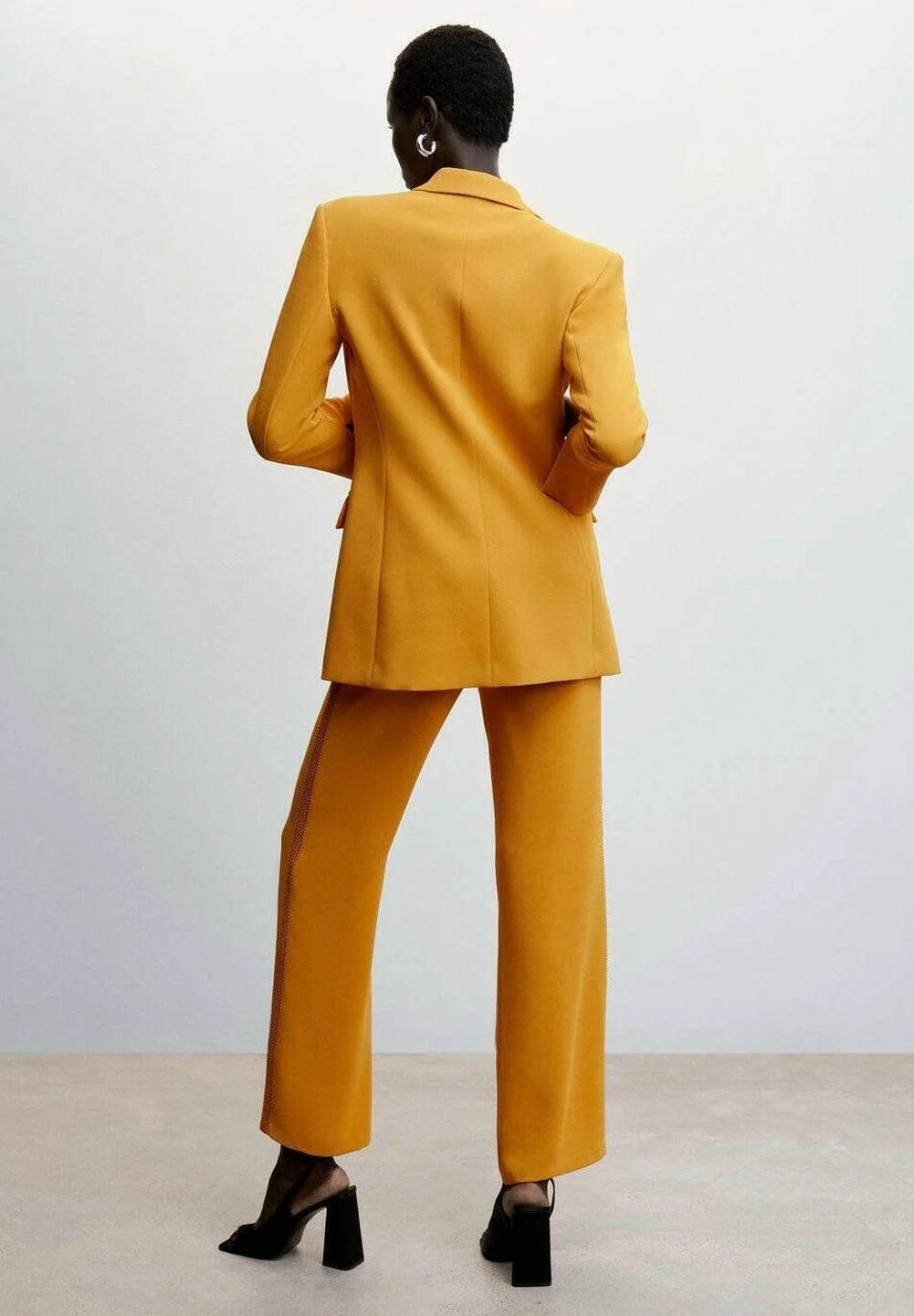 Pantaloni Mango galben muștar [4]