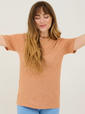 Tricouri și topuri - Tricou camel Lotte – About You x Sofia Tsakiridou | One Shop Brands