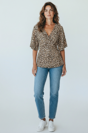 Bluză leopard cu decolteu [1]