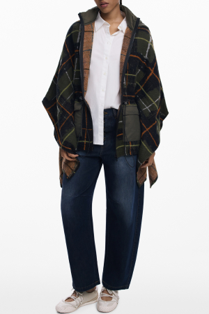 Poncho Desigual verde [4]