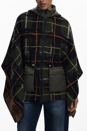 Poncho Desigual verde [1]