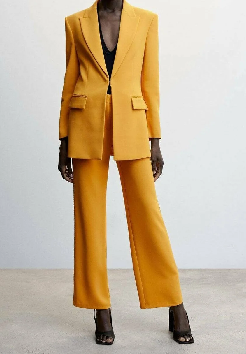 Pantaloni - Pantaloni Mango galben muștar