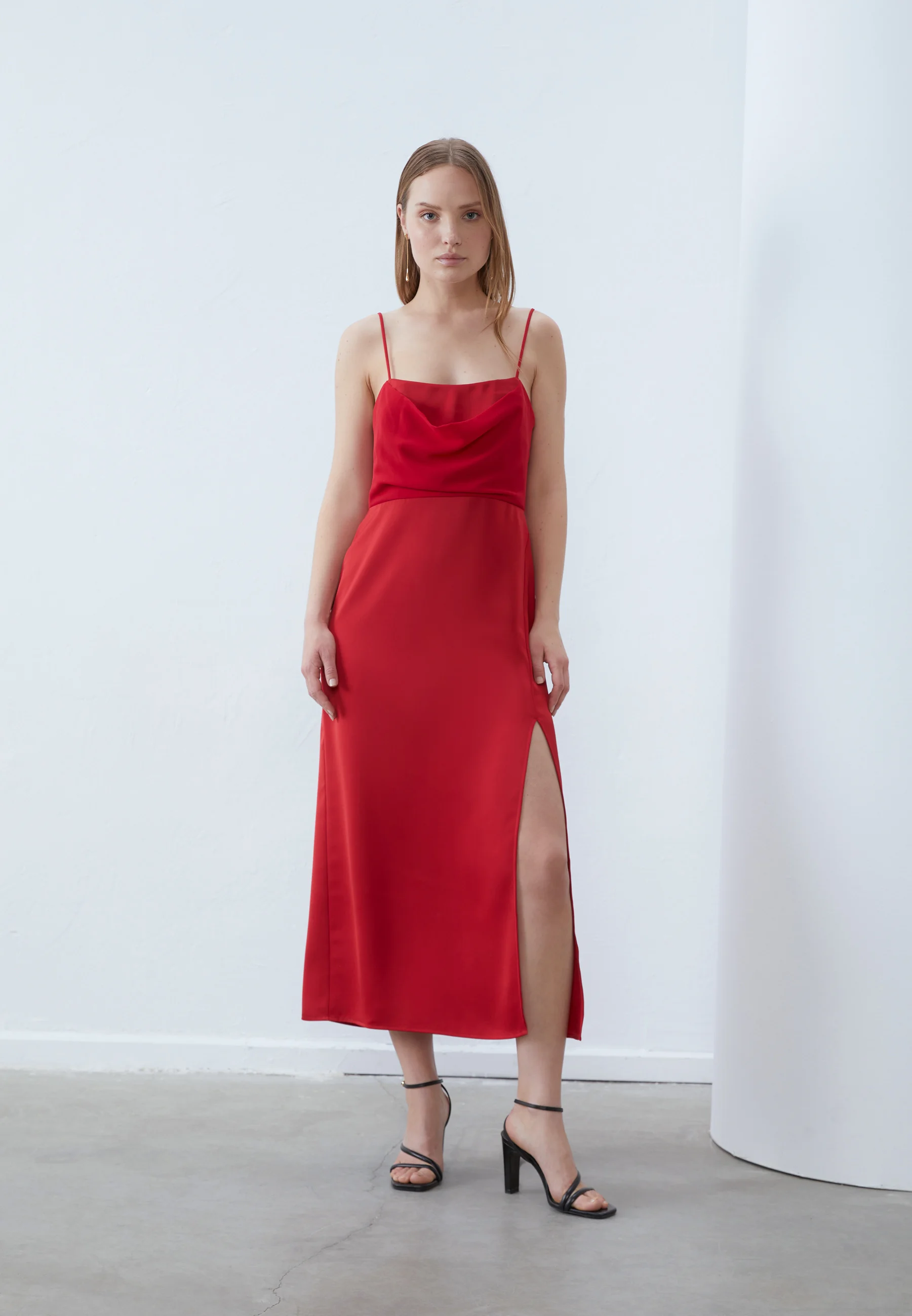 Femei - Rochie elegantă Anna Field
