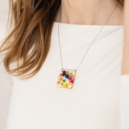 CURCUBEU - Colier cu flori naturale multicolore [1]