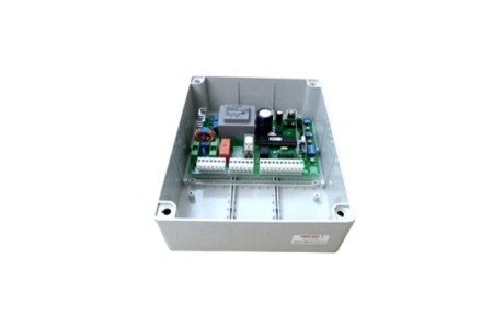 Sisteme de automatizari si feronerii porti - Unitate de comanda pentru 2 motoare 230V receptor incorporat GG-TWISTER230V