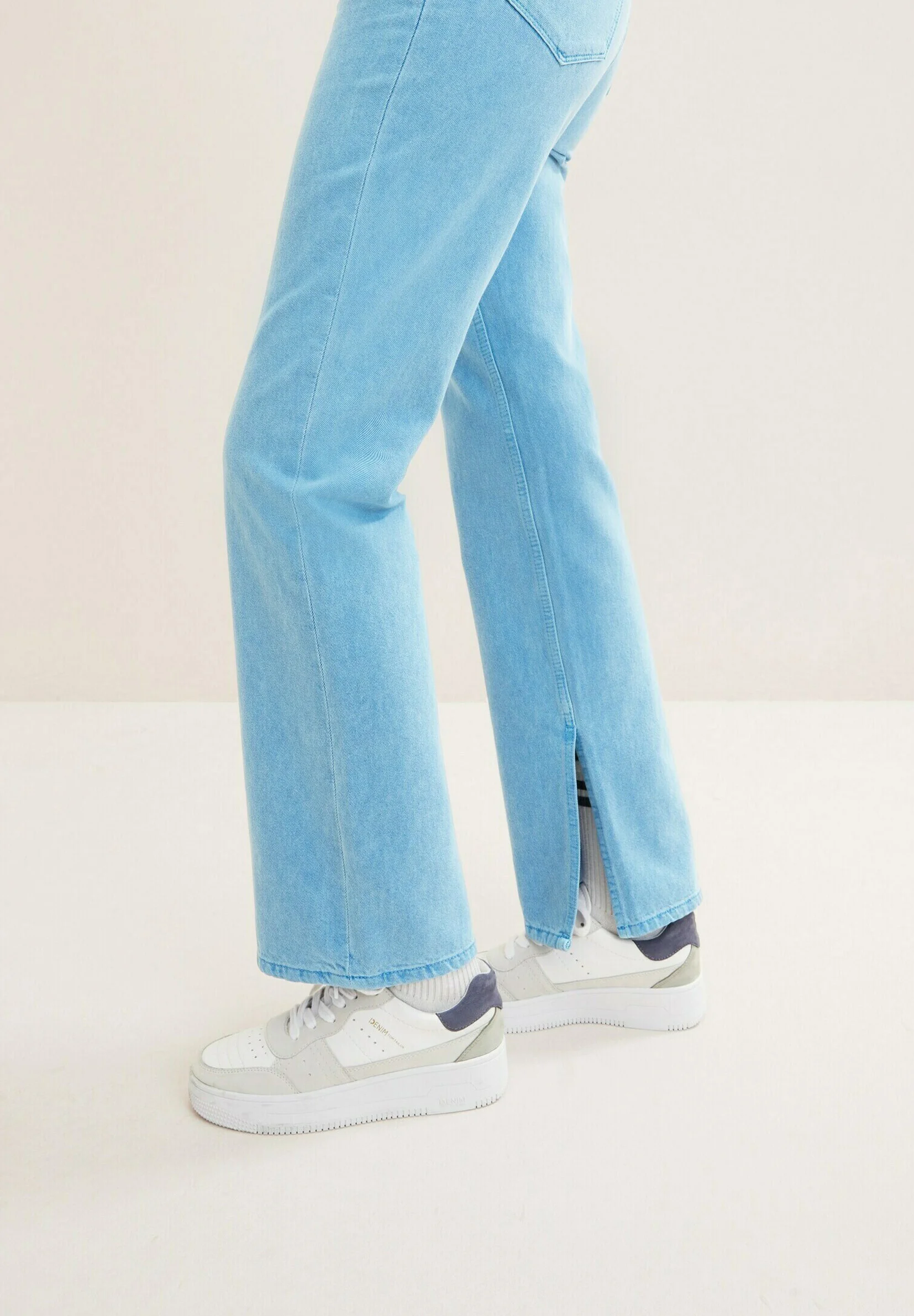 Blugi Femei Emma High Waist , Straight Leg [2]