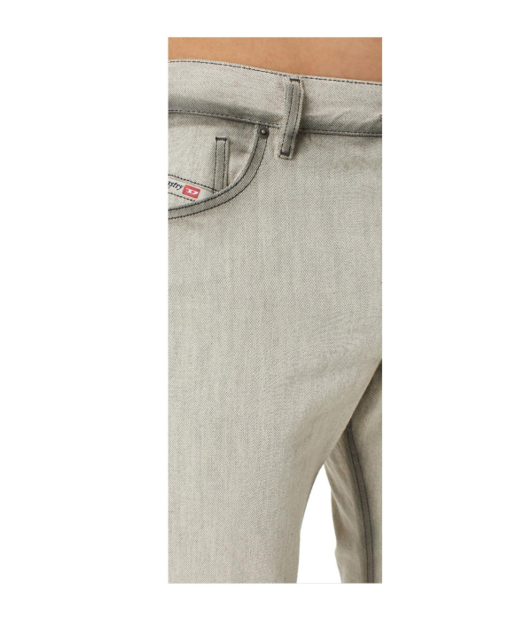 DIESEL BLUGI SLIMFIT MIDWAIST PICIOR DREPT BARBATI [3]