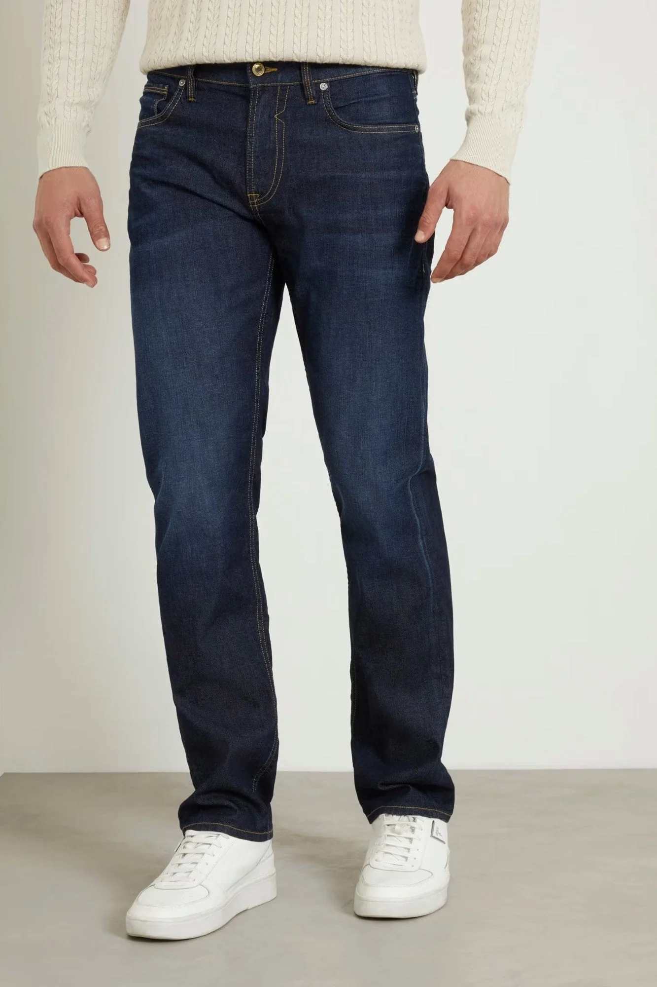 GUESS JEANS SLIM FEATHERWEIGHT BARBATI [2]