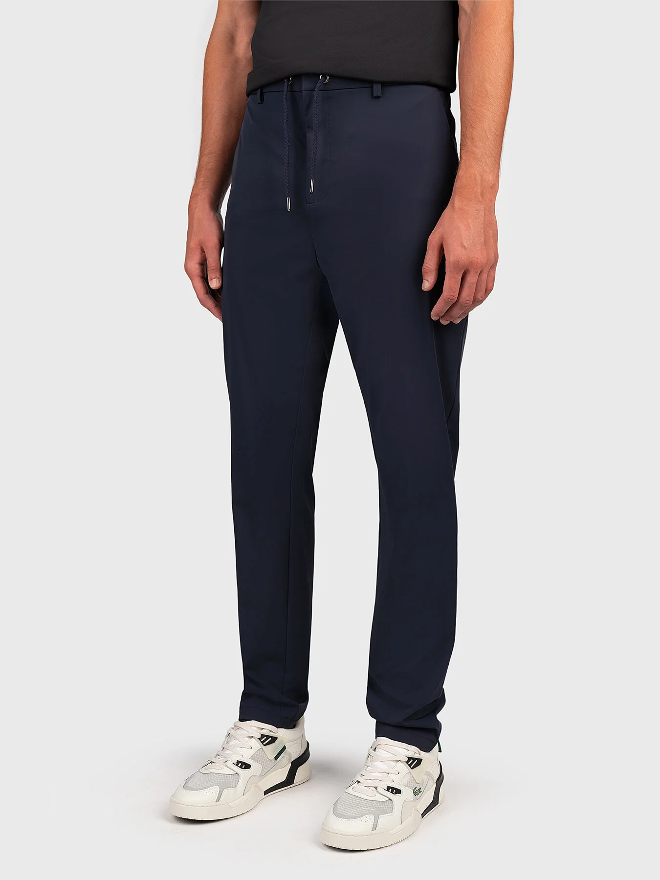 GUESS PANTALON SLIM CHINO  MULTIPOCKET BARBATI [1]