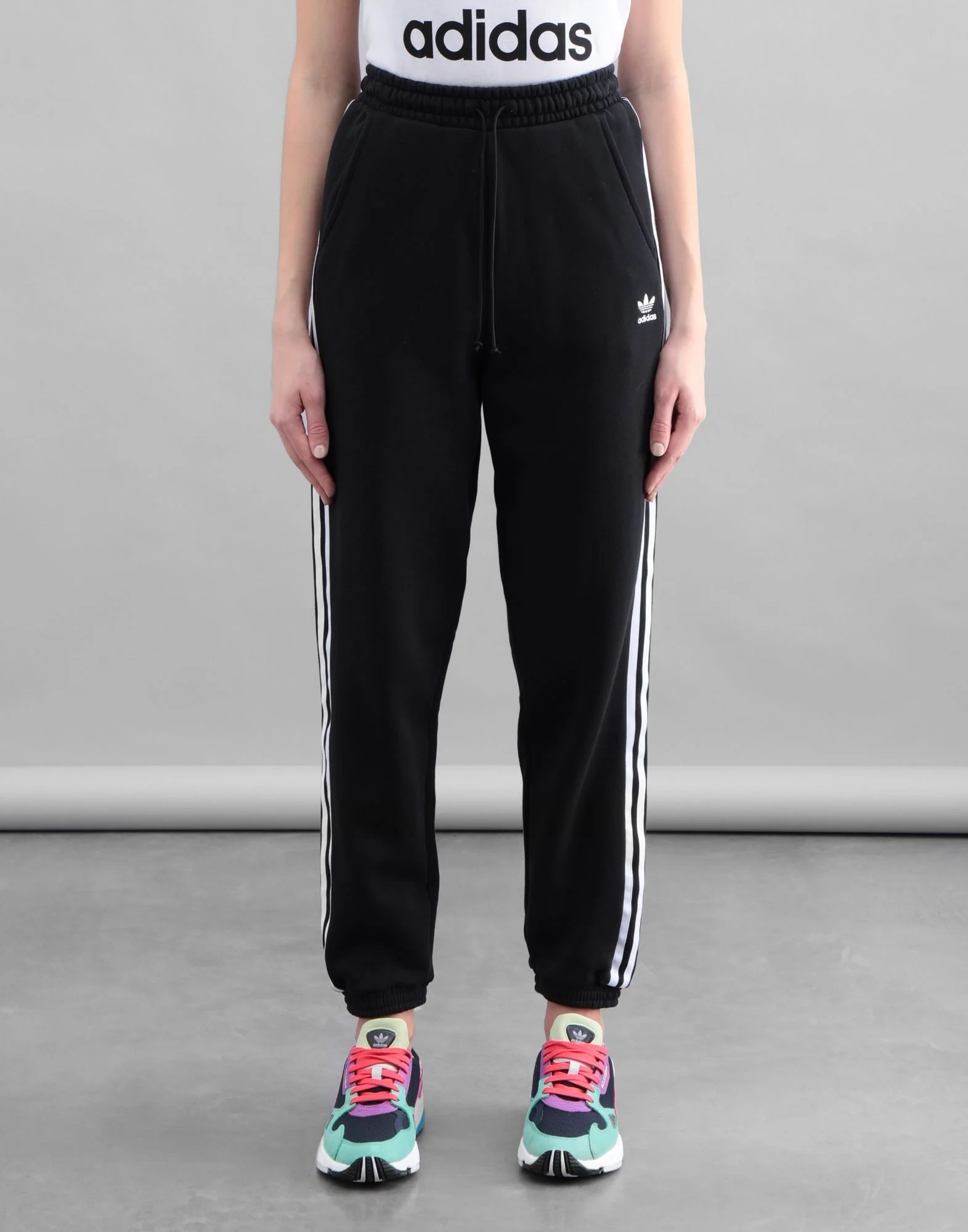 ADIDAS PANTALON TRENING FEMEI [1]