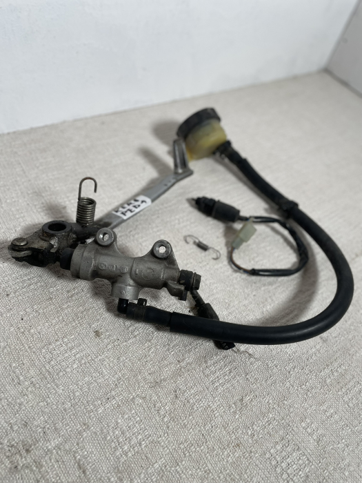 Pedala de frana Kawasaki ER6 [2]