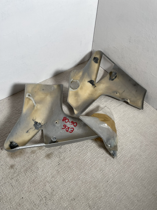 Carene laterale ER6 SET [3]