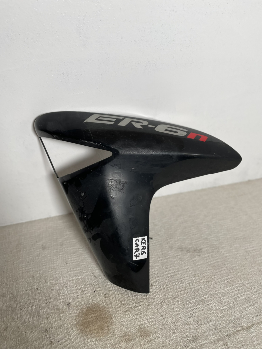 Carena laterala originala stanga ER6 [6]