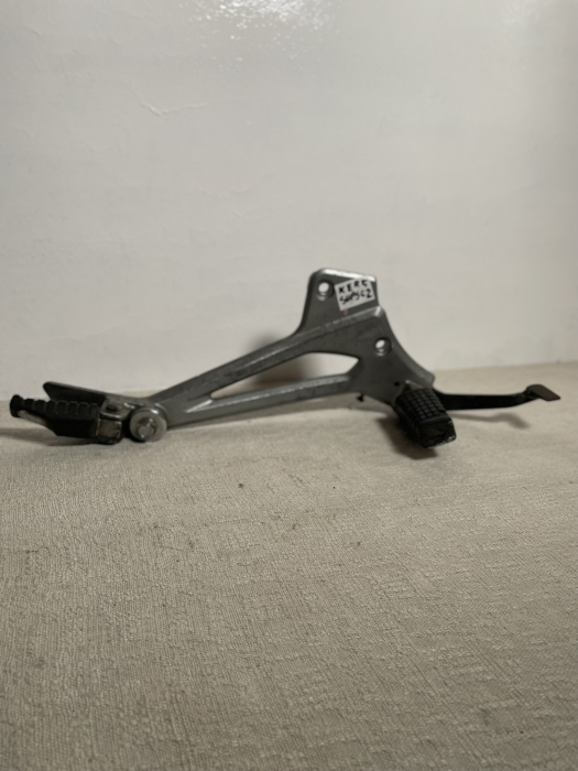 Suport scarita dreapta kawasaki er5 [2]