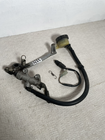 Toate piesele si produsele - Pedala de frana Kawasaki ER6