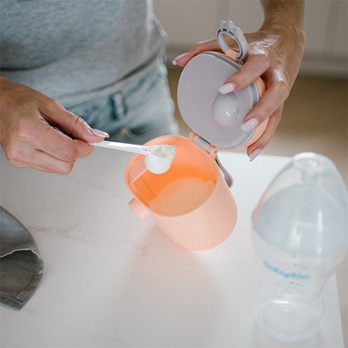 Recipientul portabil pentru lapte praf [4]