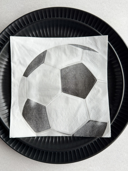 Háromrétegű asztali papírszalvéta – Focilabdák / 33 × 33 cm / 20 db [3]