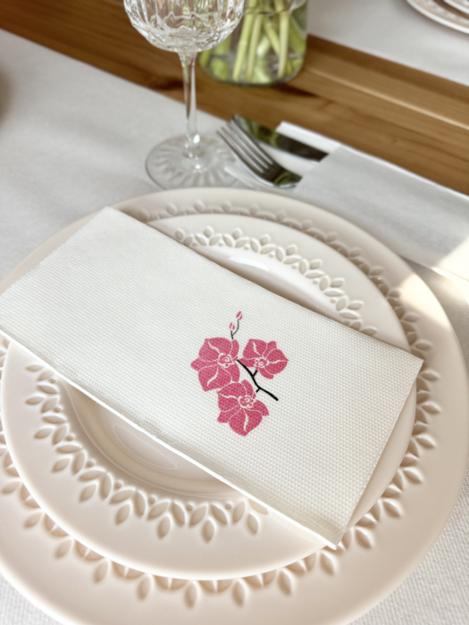 Ünnepi asztali szalvéta, Softpoint – Shija (rózsaszín orchidea minta) / 40 × 40 cm / hajtogatva 1/8, 50 db [3]