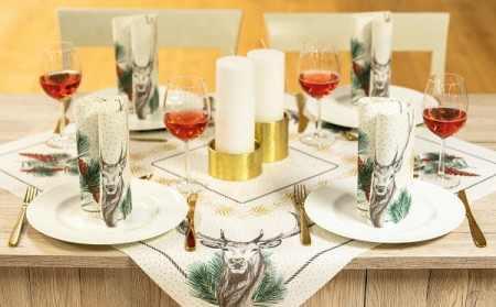 ASZTALTERÍTŐK - Karacsonyi asztalterito Linclass - Gustav / 80 × 80 cm / 20 db