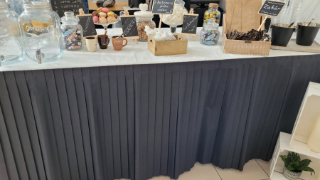 Asztalszoknya - fusta de masa coffee corner