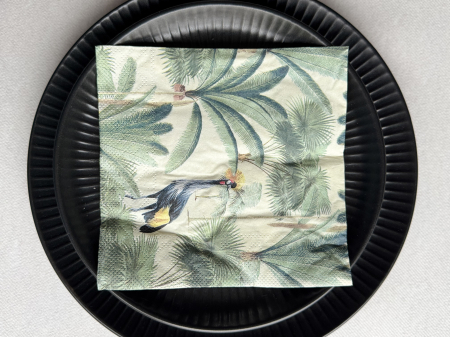 Háromrétegű asztali szalvéta Tissue – Pálmafák és gólyák / 33 × 33 cm / 20 db [1]