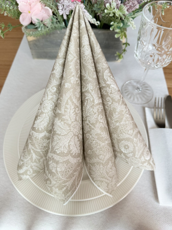 ÜNNEPI SZALVÉTÁK – MÁRCIUS 1 & 8 - Ünnepi asztali szalvéta, Linclass – Jacquard (bézs) / 40 × 40 cm / 12 db