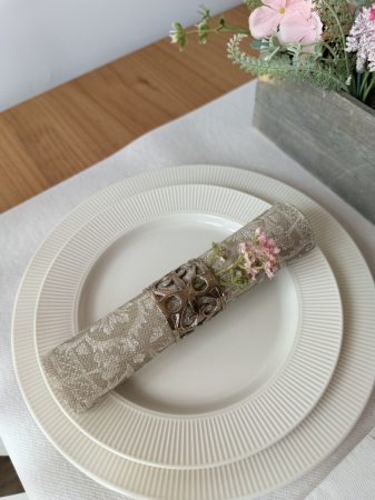 Ünnepi asztali szalvéta, Linclass – Jacquard (bézs) / 40 × 40 cm / 12 db [8]