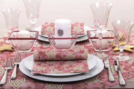 KÉSZLETKISÖPRÉS - Ünnepi asztali szalvéták, Linclass – Josh (bordó-arany) / 40 × 40 cm / 50 db  