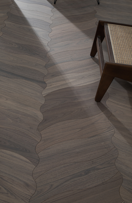 Parchet dublustratificat Cosy Art Wave, model Big Leaf, nuc american, wire brushed, 600×195 mm, parchetdecor.ro [3]