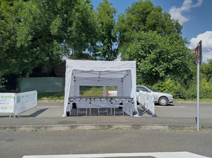 Pavilion pliabil FLEXPRO TRAPEZO - dimensiune 3x3m - culoare alb, complet impermeabil, inclusiv pereti si podea din PVC [2]