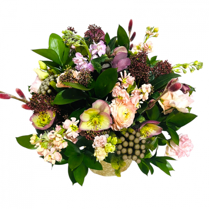 Aranjament floral cu ranunculus, matthiola, helleborus si brunia. [4]