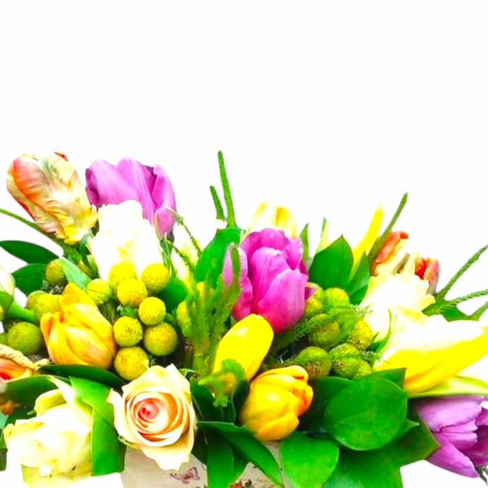 Aranjament floral cu lalele si trandafiri. [2]