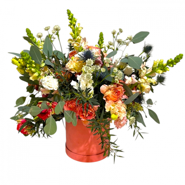 Aranjament floral în cutie cu trandafiri, lisianthus, astrantia și eryngium [2]