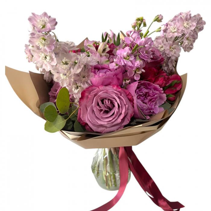 Buchet bujori roz, trandafiri mov, delphinium lila, altromeria roz si bordeaux și matthiola mov [4]